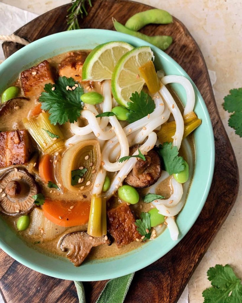 ramen-aux-legumes-et-tofu-recette