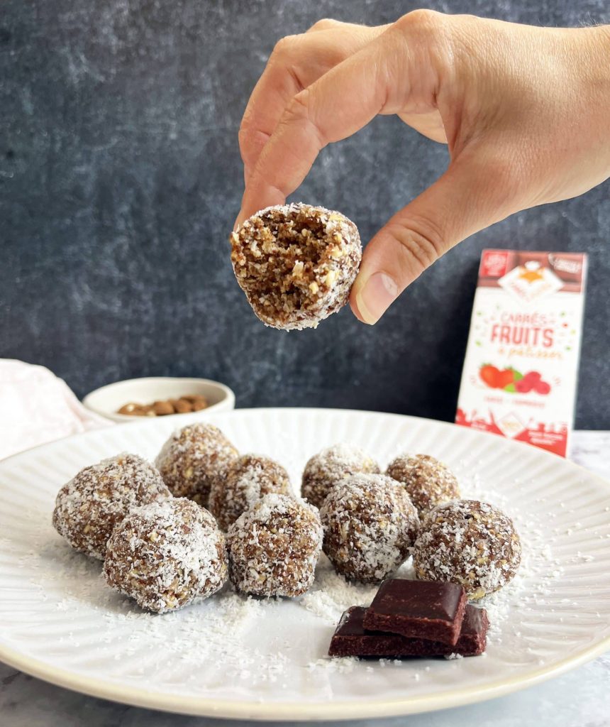 Energy-balls-fraise-framboise-recette-carres-futes